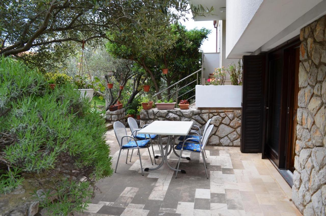 Apartments Palma & Pino Cres Kültér fotó