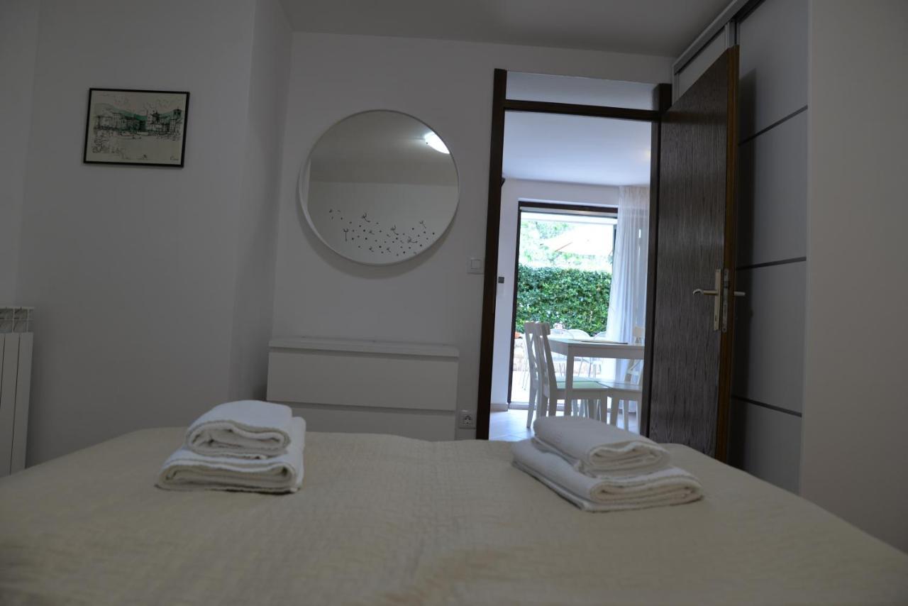 Apartments Palma & Pino Cres Kültér fotó
