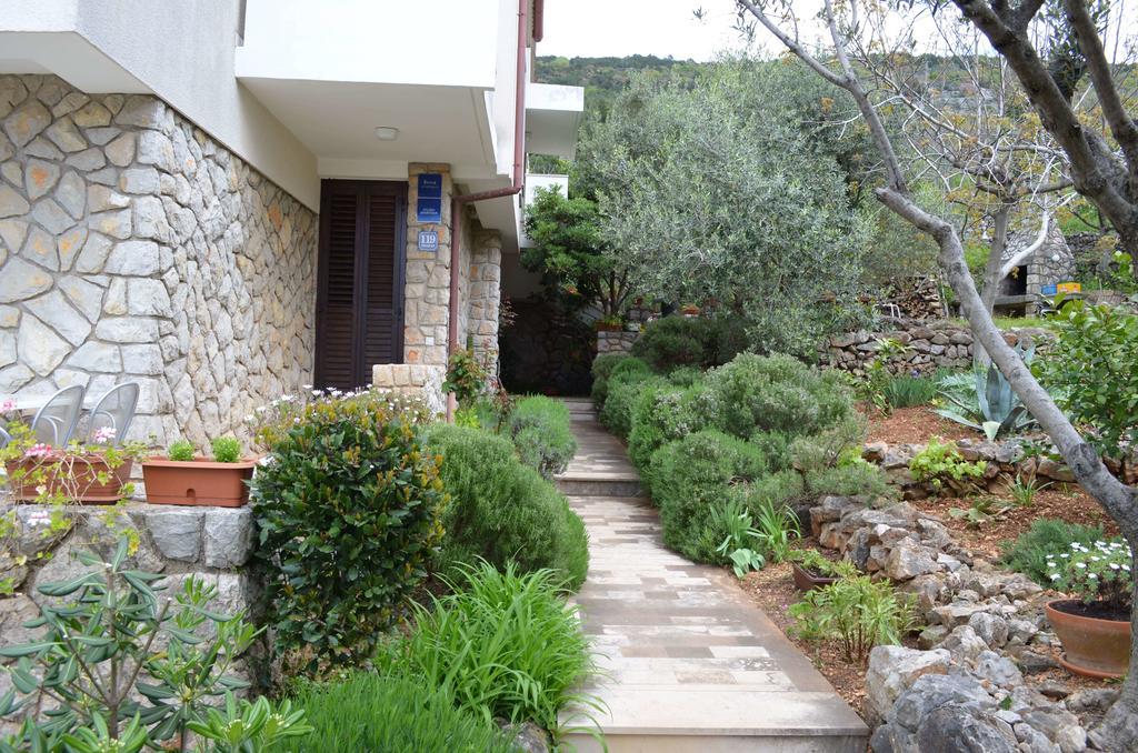 Apartments Palma & Pino Cres Kültér fotó