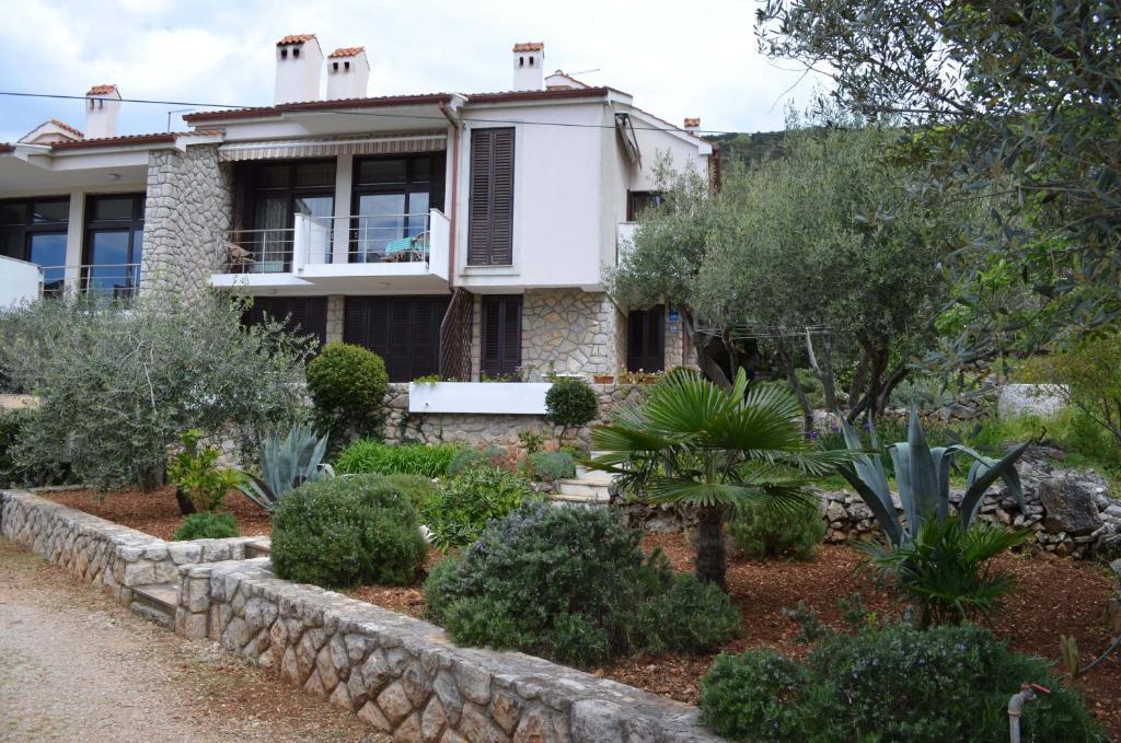 Apartments Palma & Pino Cres Kültér fotó